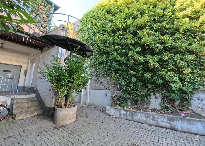 "loft" In With Garage Appartement