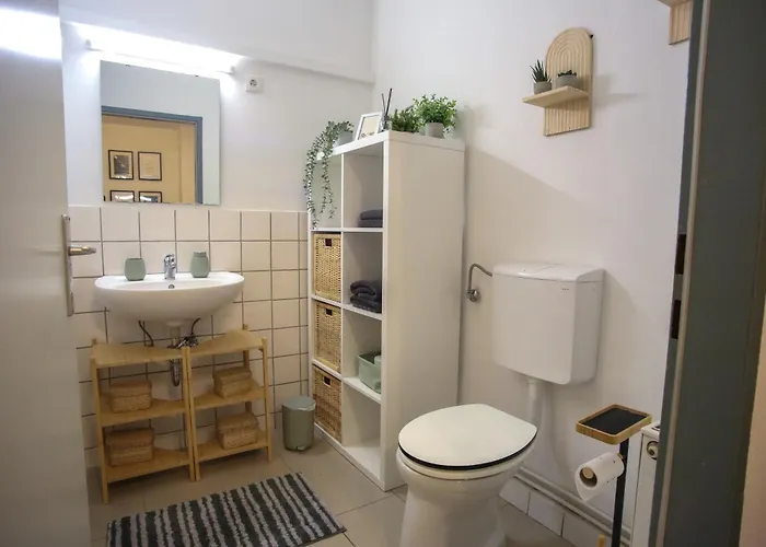 Appartement "loft" In With Garage Wenen